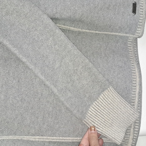 Eddie Bauer Gray Hooded Long Sleeve Sweater Size Small Petite - Picture 7 of 11